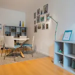 Lovelystay - Family-friendly Downtown
