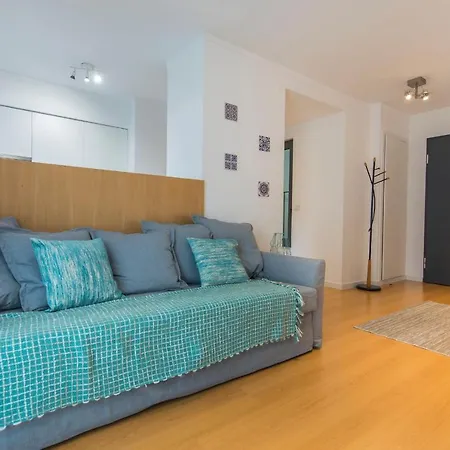 Lovelystay - Family-friendly Downtown Daire Lisboa