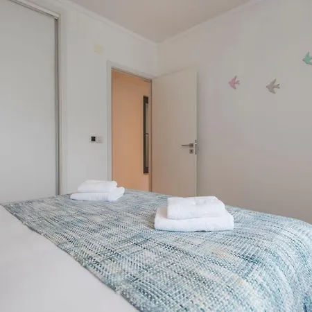 Lovelystay - Family-friendly Downtown Appartement