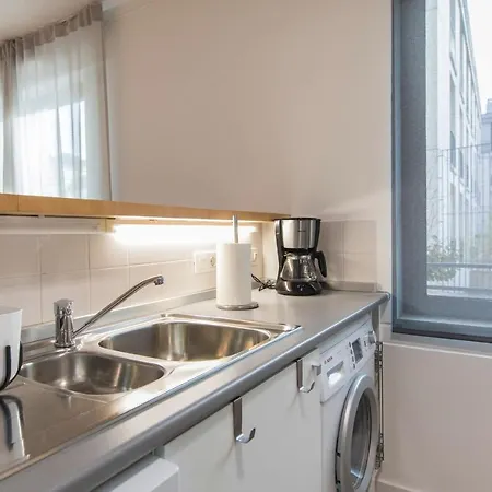 Lovelystay - Family-friendly Downtown * Lisboa