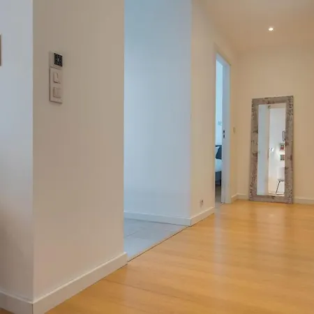 Lovelystay - Family-friendly Downtown Appartement