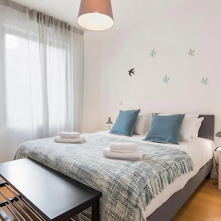 Lovelystay - Family-friendly Downtown 리스본